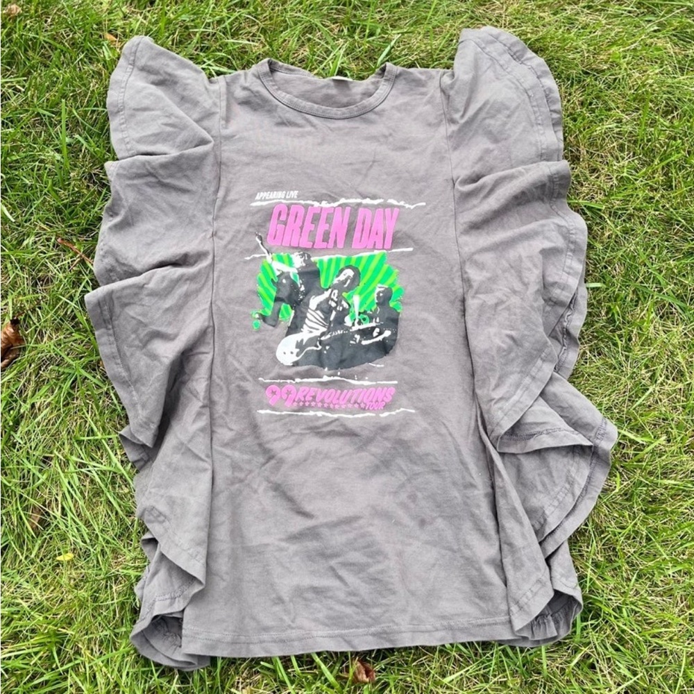 Green Day girl dress